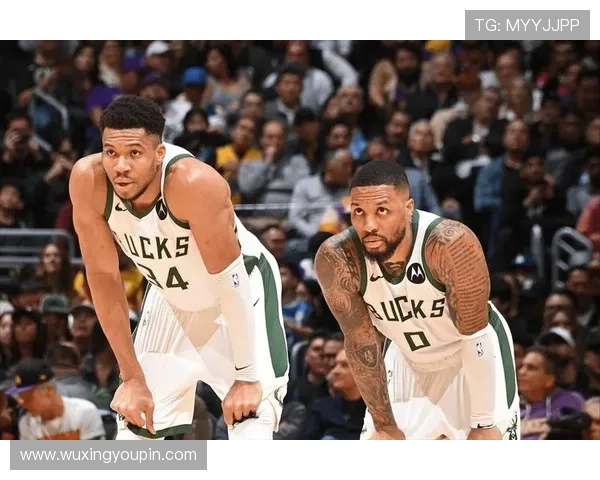 字母哥新赛季定妆照展现强大肌肉压迫感迎接生涯第13个赛季的挑战